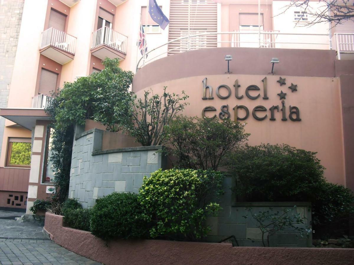 Hotel Esperia Janov Exteriér fotografie